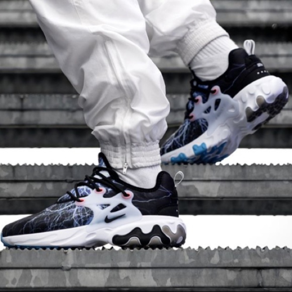 Nike React Presto Lightning Multicolor Bq4002 008 - image 1